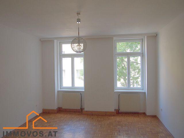 NÄHE U3, KARDINAL-NAGL-PLATZ: EINZUGSBEREITE ALTBAUWOHNUNG