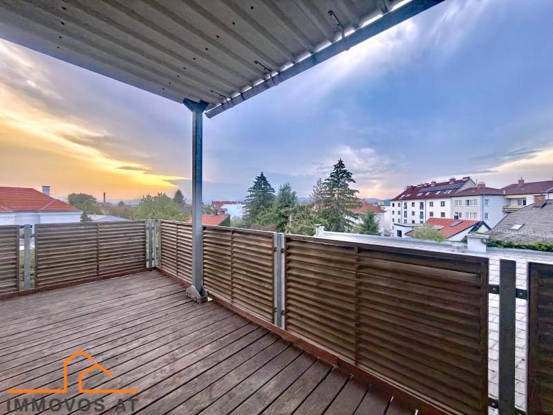 großzügige TERRASSENWOHNUNG mit PKW-Stellplatz / / 2700 Wiener Neustadt / Bild 1