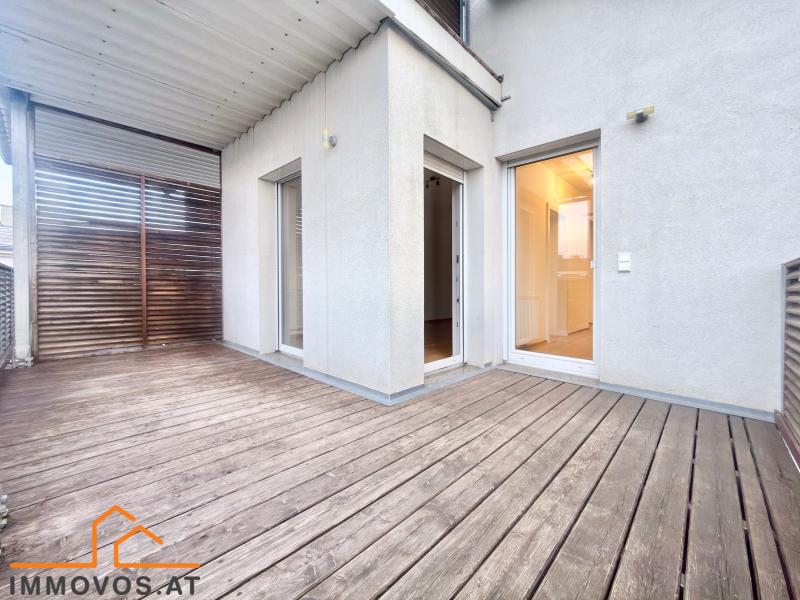 großzügige TERRASSENWOHNUNG mit PKW-Stellplatz / / 2700 Wiener Neustadt / Bild 3