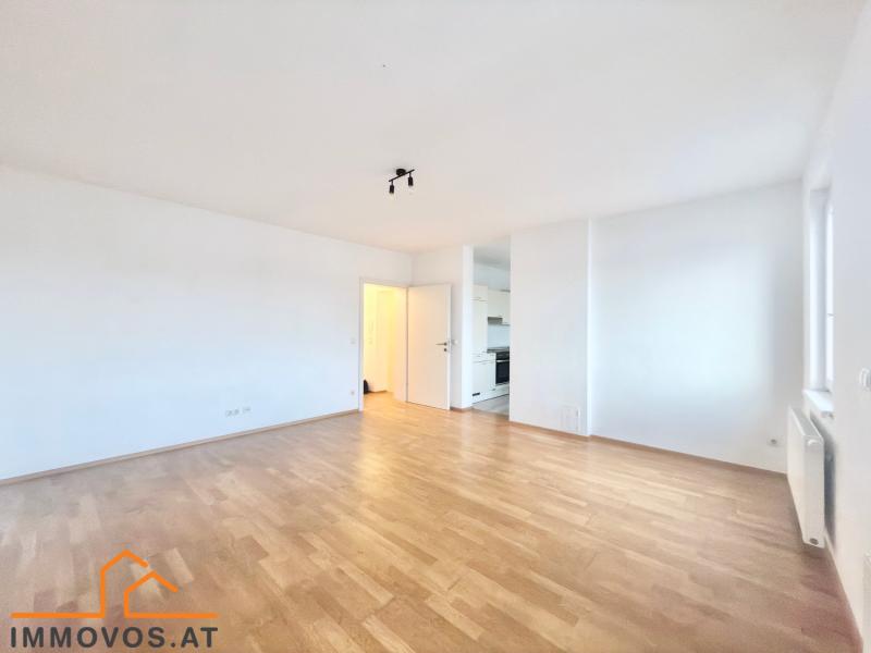 großzügige TERRASSENWOHNUNG mit PKW-Stellplatz / / 2700 Wiener Neustadt / Bild 7