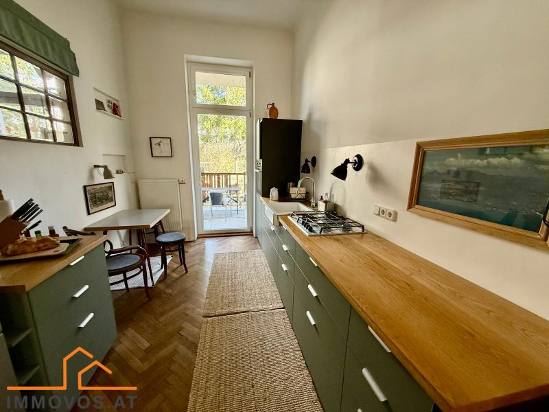 CHARMANTE ALTBAUWOHNUNG MIT BALKON ZUM GARTEN & ZUSÄTZLICHER SOUTERRAIN-EINHEIT 
