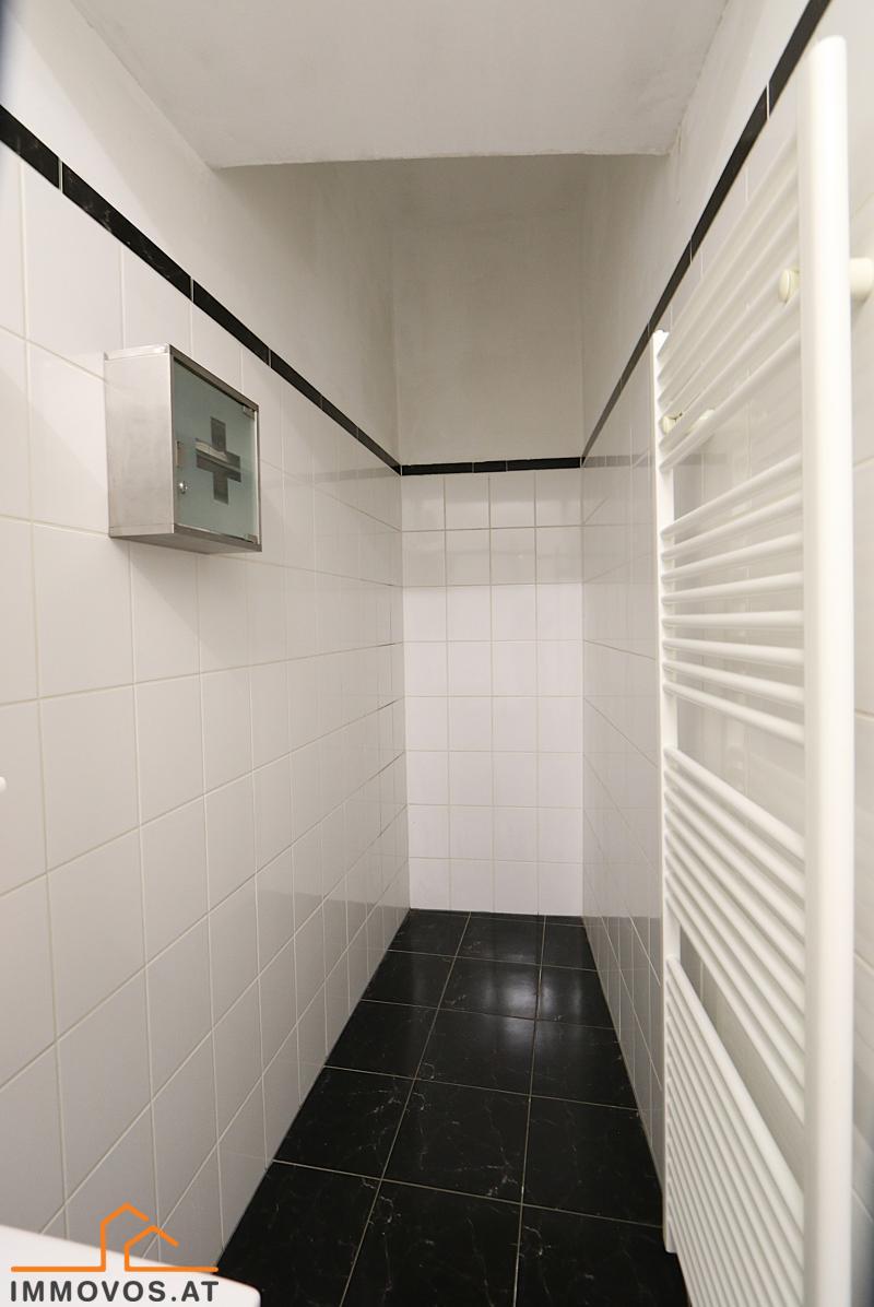 Grenze 1070/1080: Gute aufgeteilte 113 m2 + 5 Zimmer-Altbau in Biedermeiergebäude + barrierefrei erreichbarer Lift /  / 1070&nbsp;Wien 7.,Neubau / Bild 9