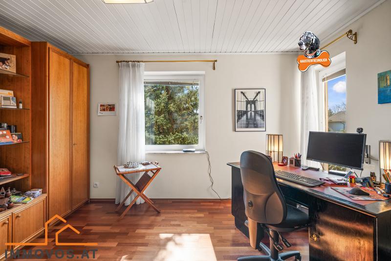 VIER Schlafzimmer - 68m² WOHNSALON -  DAS Familienhaus für alle Jahreszeiten wartet auf SIE! 2 Gärten, 3Freflächen, 4 Stellplätze!Stellplätze /  / 2380&nbsp;Perchtoldsdorf / Bild 3