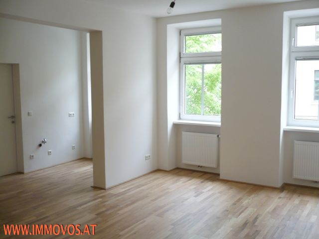 EINZUGSREIFE SCHÖNE ECKWOHNUNG MIT PERFEKTEM GRUNDRISS / / 1150 Wien 15.,Rh-Fh / Bild 3