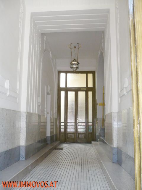 A. Hausentrée